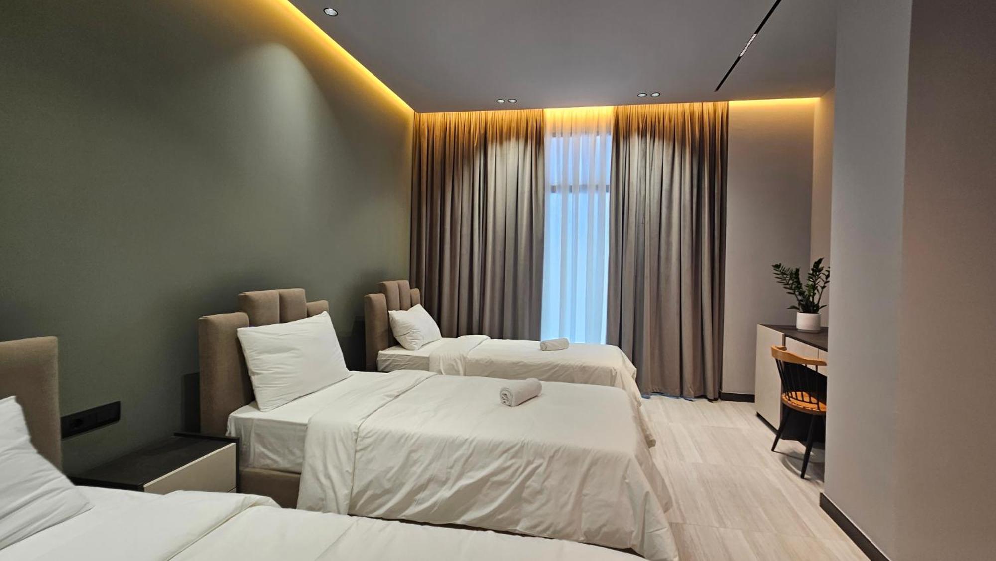 The Roots Boutique Hotel Shkodër Екстериор снимка